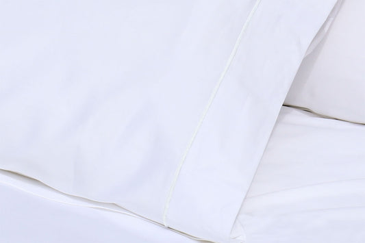 dunluce-hwife-1200-x-800-white-close-u