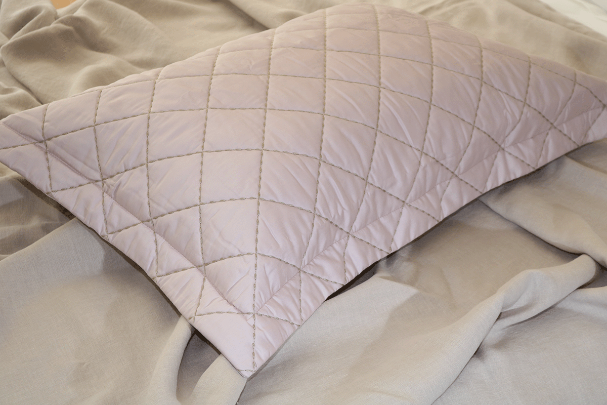 Dusky pink quilted bedspread hot sale
