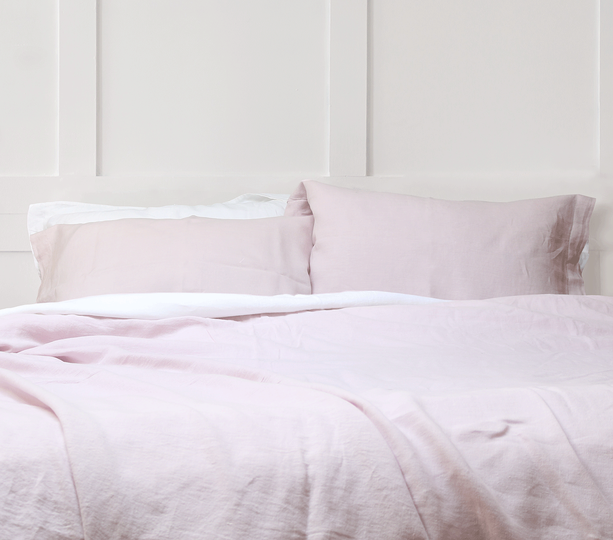 pink-linen-white-room-1200-x-1056